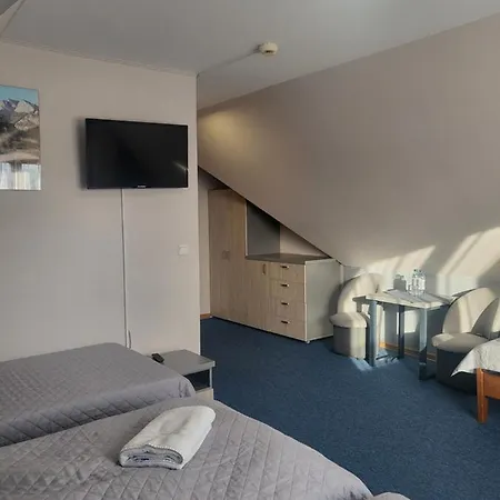 Gosciniec Pieninski 3*