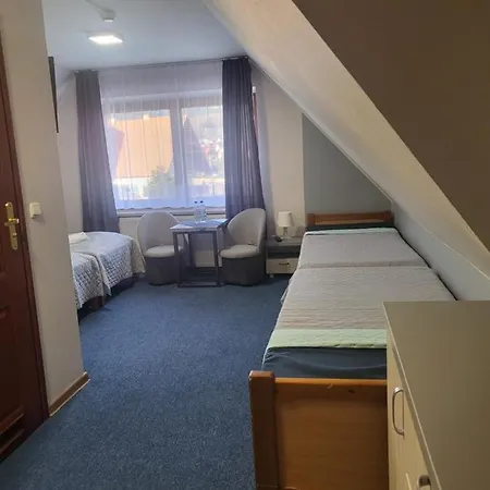 Gosciniec Pieninski 3*
