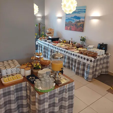 Gosciniec Pieninski Guest house *